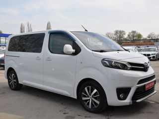 Toyota Proace Verso foto 2