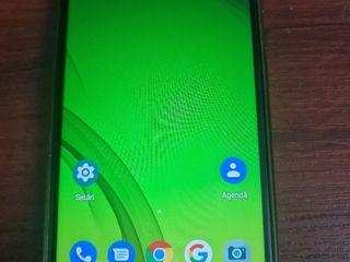 Motorola moto g7 64gb 4gb ram are o line la ecran jos  încărcător 500lei nu cedez