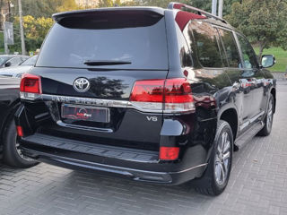 Toyota Land Cruiser foto 4