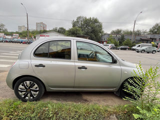 Nissan Micra foto 6