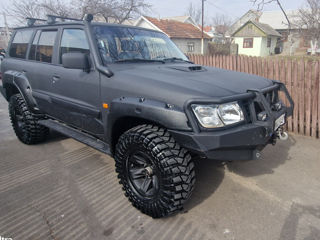 Nissan Patrol foto 9