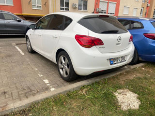 Opel Astra foto 2