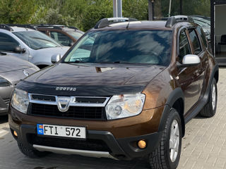 Dacia Duster foto 1