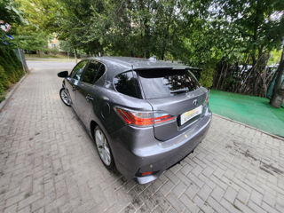 Lexus CT Series foto 2