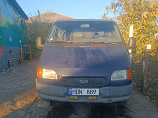 Ford Ford Transit foto 2