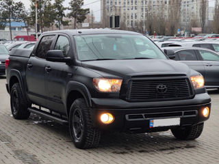 Toyota Tundra foto 4