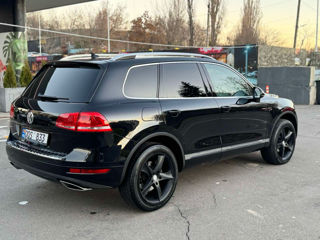 Volkswagen Touareg foto 4