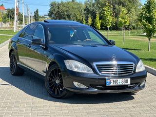 Mercedes S-Class