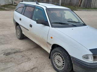 Opel Astra foto 9