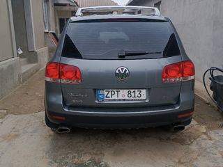 Volkswagen Touareg foto 3