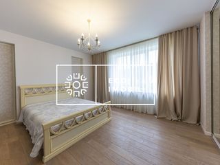 Apartament cu 4 camere, 130 m², Durlești, Chișinău foto 4