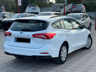 Ford Focus foto 4