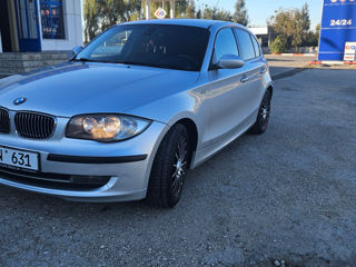 BMW 1 Series foto 2