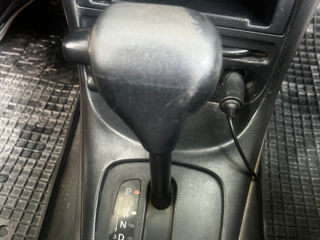 Mazda 323 foto 3