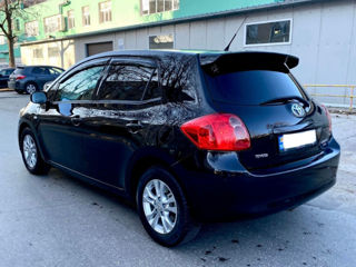 Toyota Auris foto 6