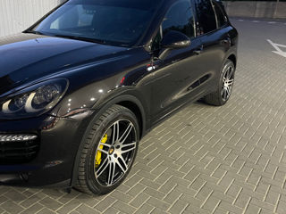 Porsche Cayenne foto 2