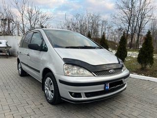 Ford Galaxy foto 4