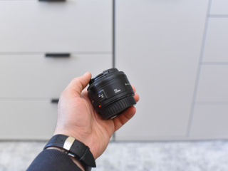 Canon 50mm 1.8 II foto 0