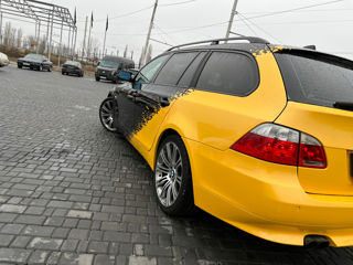 BMW 5 Series foto 4