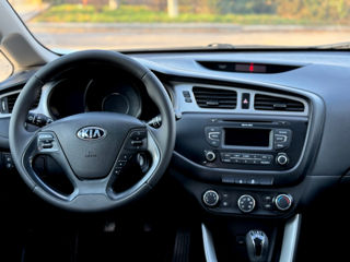 KIA Ceed Sw foto 7