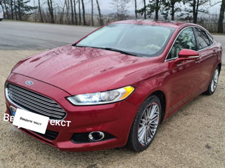 Ford Fusion foto 6