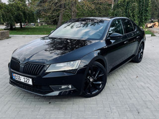 Skoda Superb foto 3