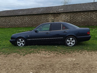 Mercedes E-Class