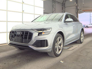 Audi Q8 foto 2