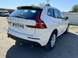 Volvo XC60 foto 1