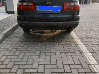 Toyota Carina foto 4