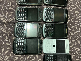 9 telefoane BlackBerry la piese sau restabilire - 200Lei