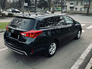 Toyota Auris foto 3