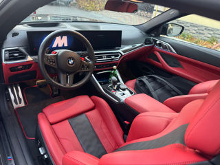 BMW M4 foto 3