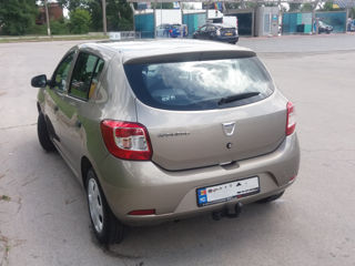 Dacia Sandero foto 4