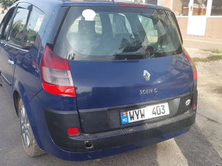 Renault Megane foto 2