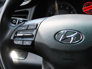 Hyundai Elantra foto 11