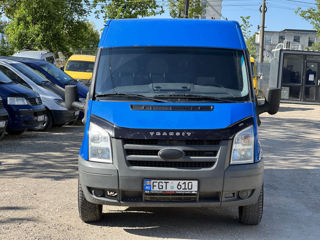 Ford Transit foto 1