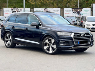 Audi Q7 foto 1