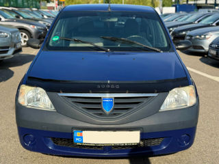 Dacia Logan foto 2