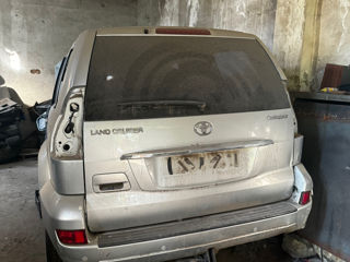 Toyota Land Cruiser Prado foto 1