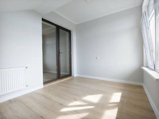 Apartament cu 2 camere, 99 m², Durlești, Chișinău foto 8