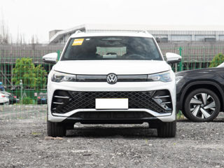 Volkswagen Tiguan foto 2