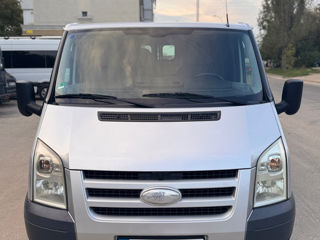 Ford Transit foto 2