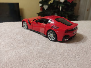 Ferrari 1:24 foto 6