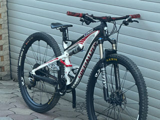 Vând specialized