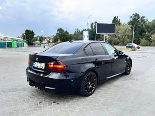 BMW 3 Series foto 3