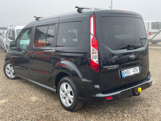 Ford Tourneo Connect foto 5