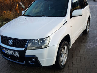 Suzuki Grand Vitara foto 3