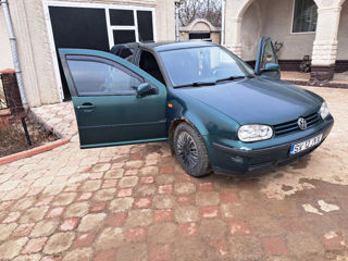 Volkswagen Golf foto 2