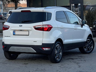 Ford EcoSport foto 3